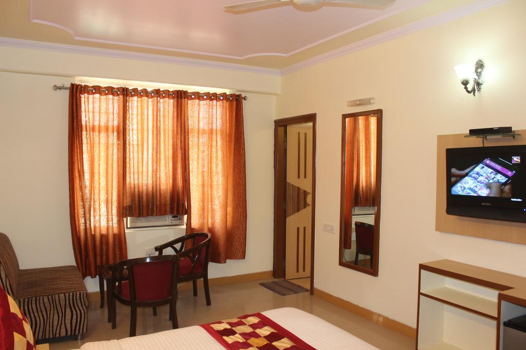 Hotel Muskan Palace Dźajpur Zewnętrze zdjęcie