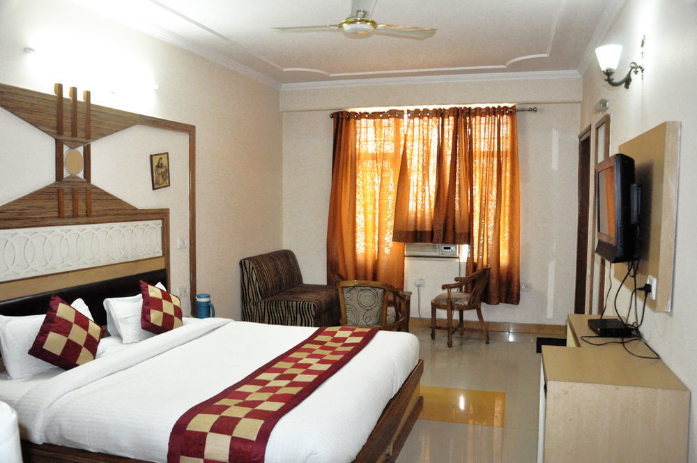 Hotel Muskan Palace Dźajpur Zewnętrze zdjęcie